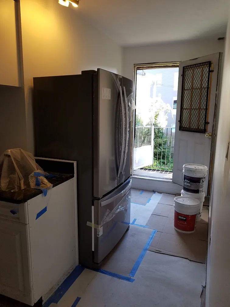 3 bed, 2 bath apartment for rent at 682 Parker St Unit 1, Mission Hill — photo 4 of 9