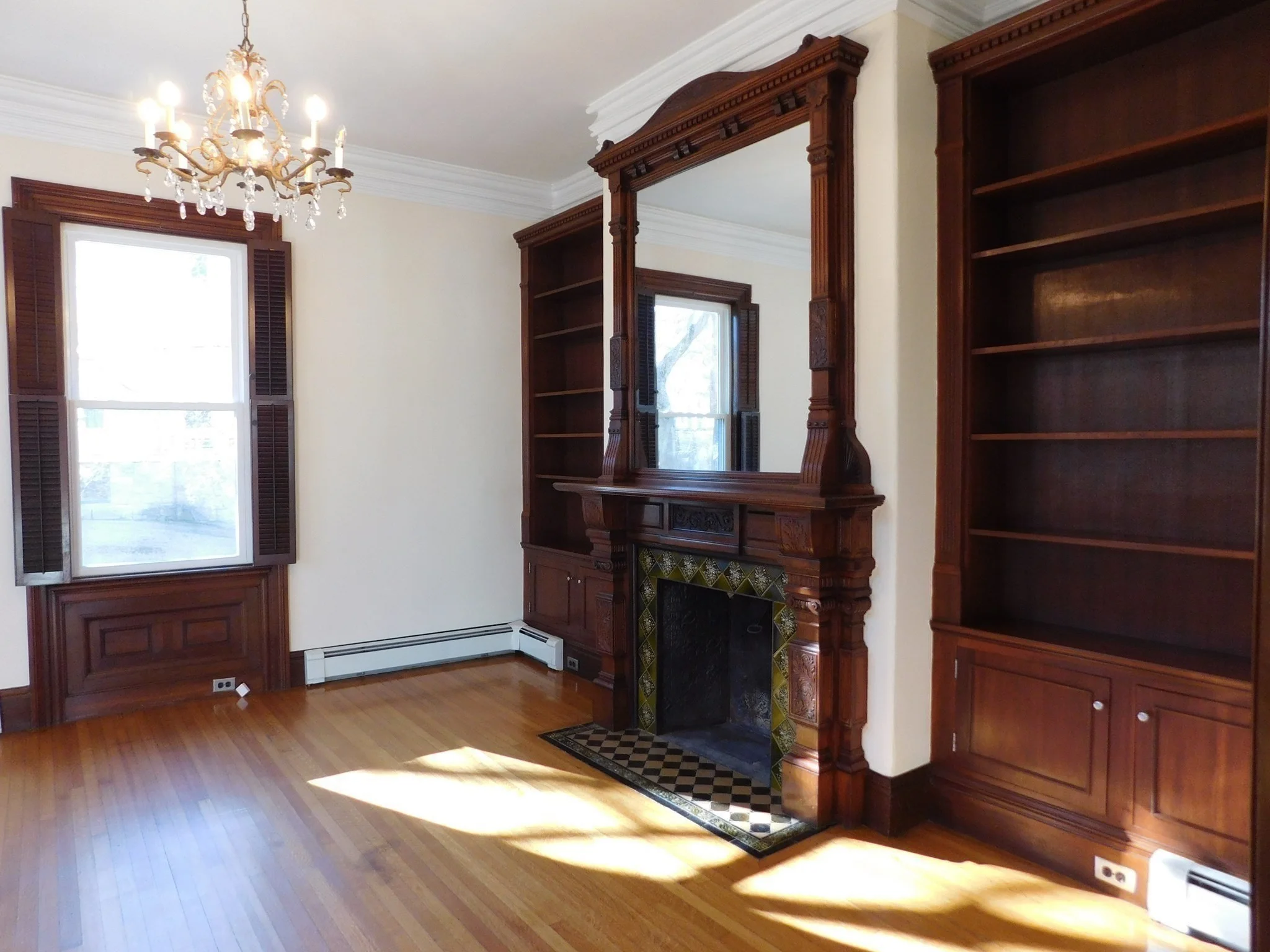 2 bed, 1 bath apartment for rent at 682 Rock St Unit 1, Fall River — photo 5 of 33