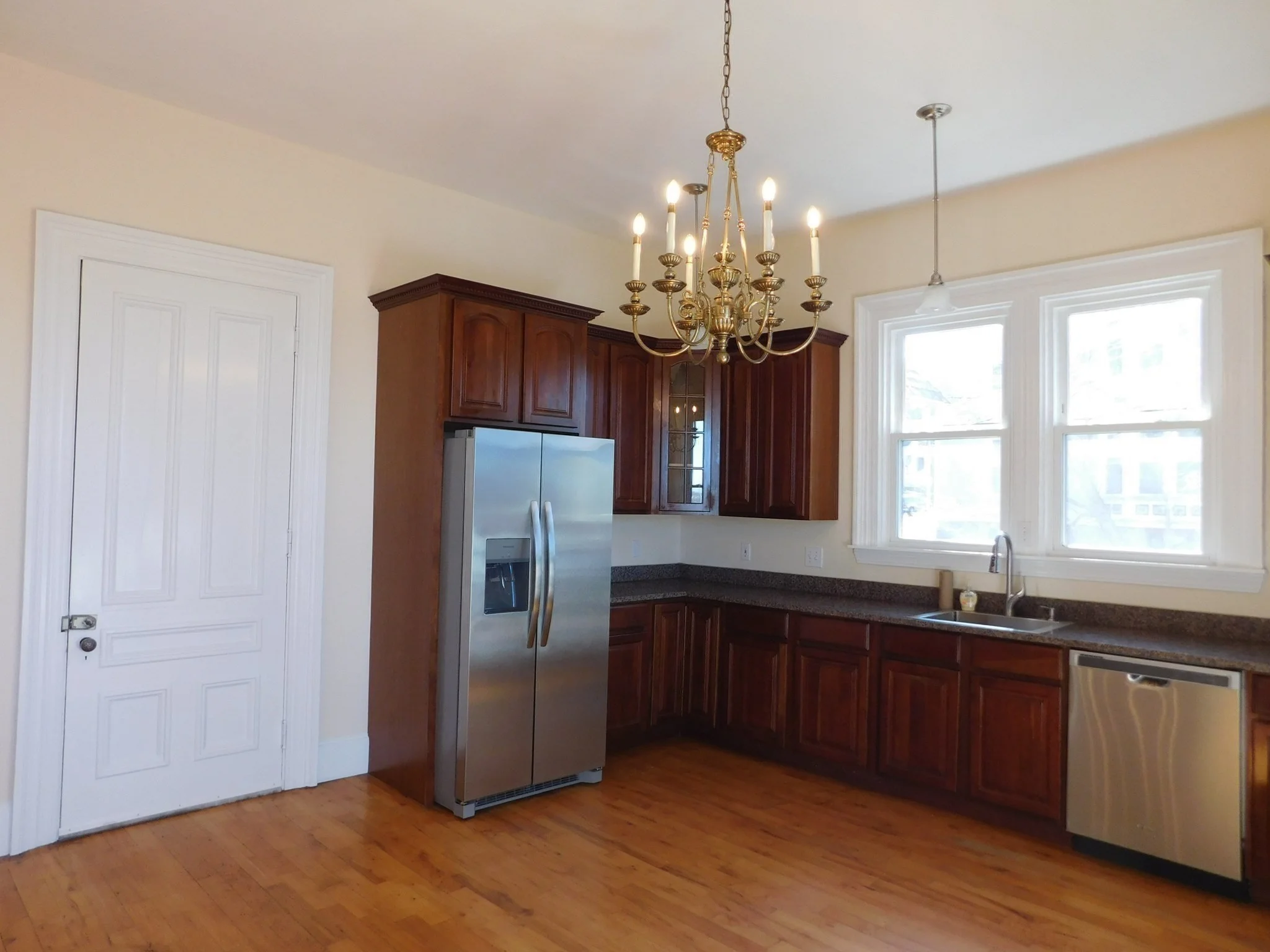 2 bed, 1 bath apartment for rent at 682 Rock St Unit 1, Fall River — photo 7 of 33