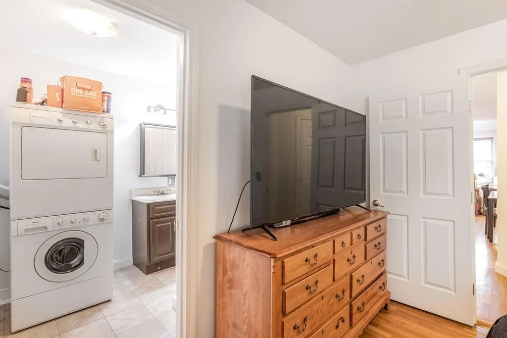 1 bed, 1 bath apartment for rent at 683 E 2nd St Unit 2, South Boston — photo 5 of 7