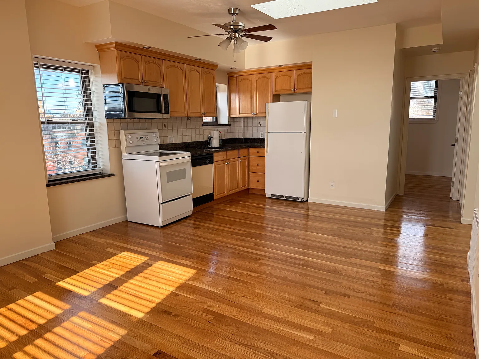 2 bed, 1 bath apartment for rent at 683 Tremont St Unit 3, South End