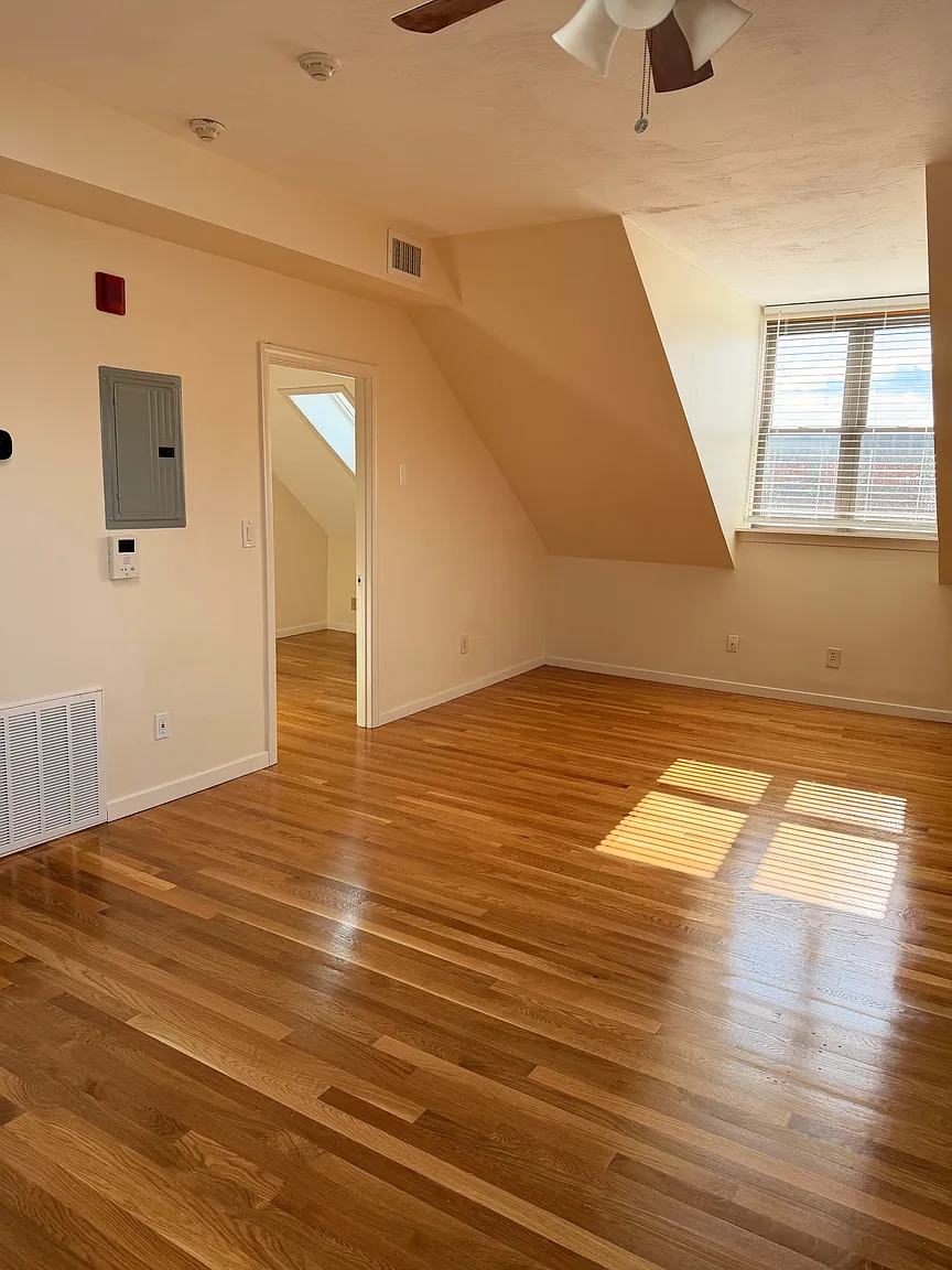 2 bed, 1 bath apartment for rent at 683 Tremont St Unit 3, South End — photo 3 of 10