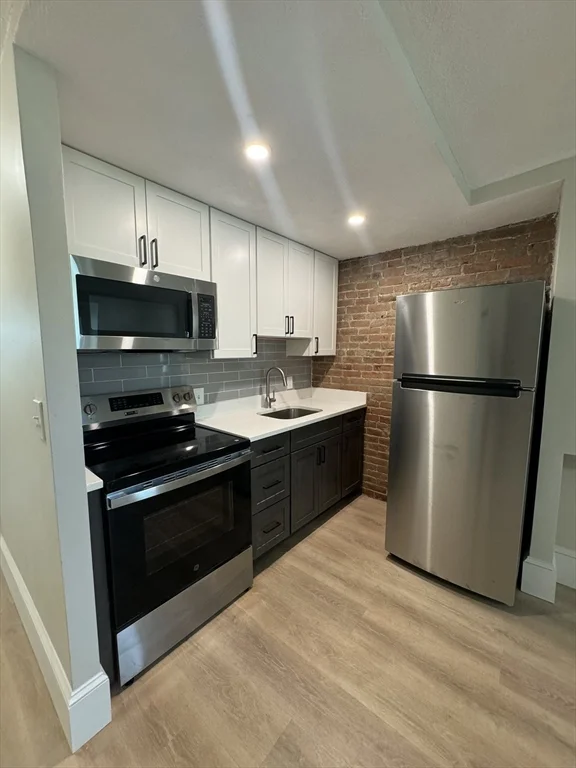 1 bed, 1 bath apartment for rent at 685 E 7th St Unit 3, South Boston — photo 3 of 13