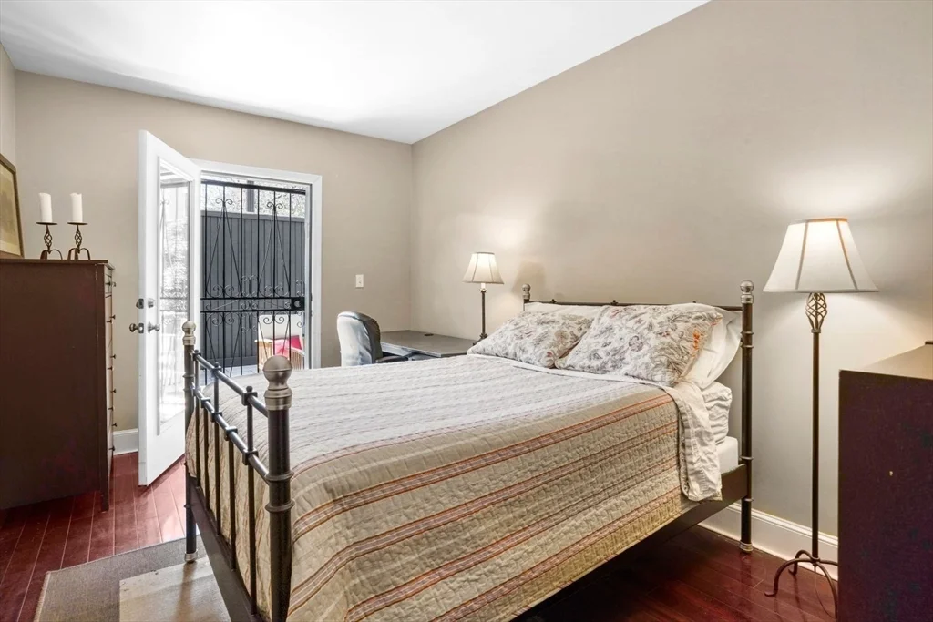 2 bed, 1 bath apartment for rent at 685 Massachusetts Ave Unit B, South End — photo 18 of 24
