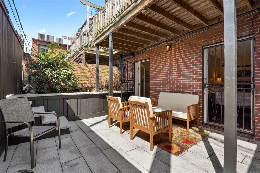 2 bed, 1 bath apartment for rent at 685 Massachusetts Ave Unit B, South End — photo 21 of 24