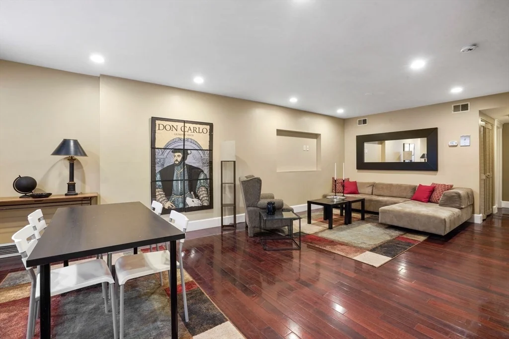2 bed, 1 bath apartment for rent at 685 Massachusetts Ave Unit B, South End — photo 4 of 24