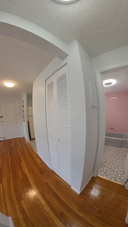 2 bed, 1 bath apartment for rent at 685 Moody St Unit 7, Waltham — photo 6 of 12