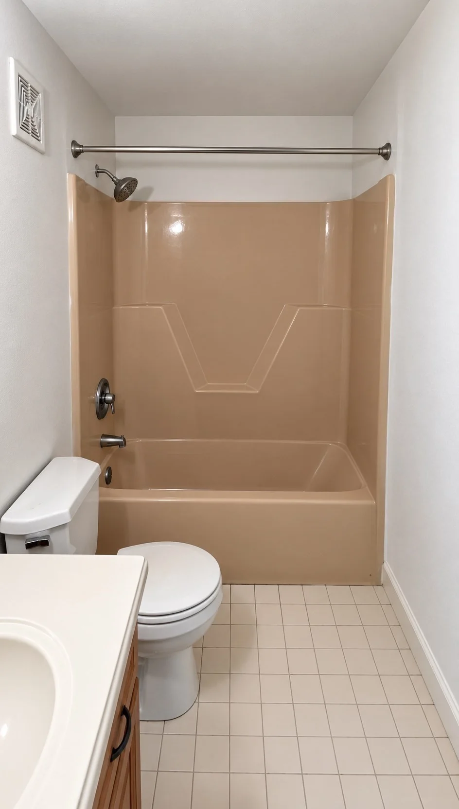 1 bed, 1 bath apartment for rent at 685 Oak St Unit 13-10, Brockton — photo 8 of 17
