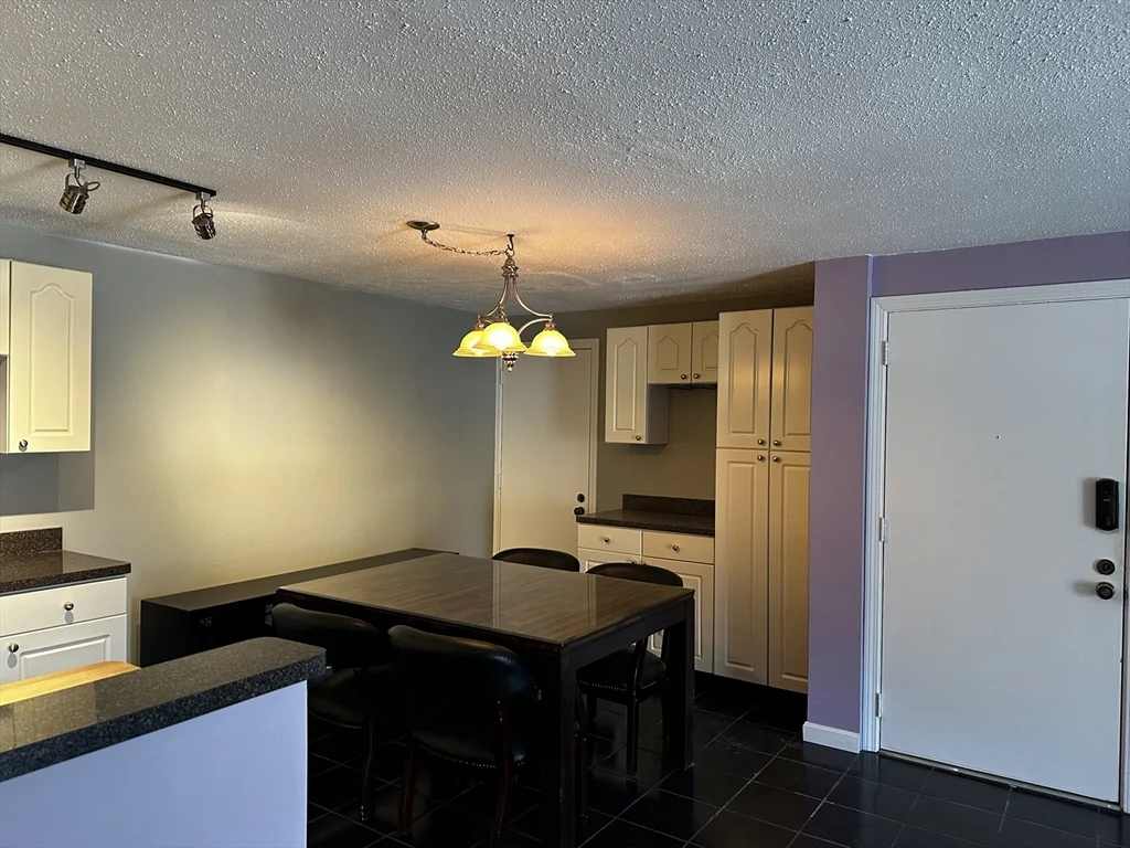 1 bed, 1 bath apartment for rent at 685 Oak St Unit 13-9, Brockton — photo 22 of 26