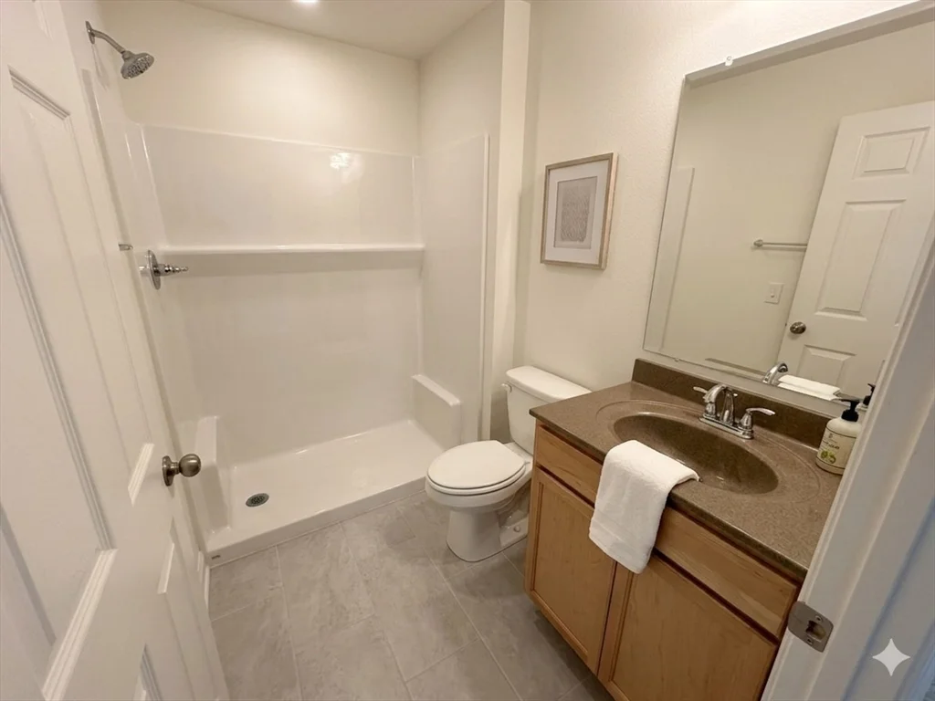 3 bed, 1 bath apartment for rent at 685 West St Unit 3, Amherst — photo 6 of 11
