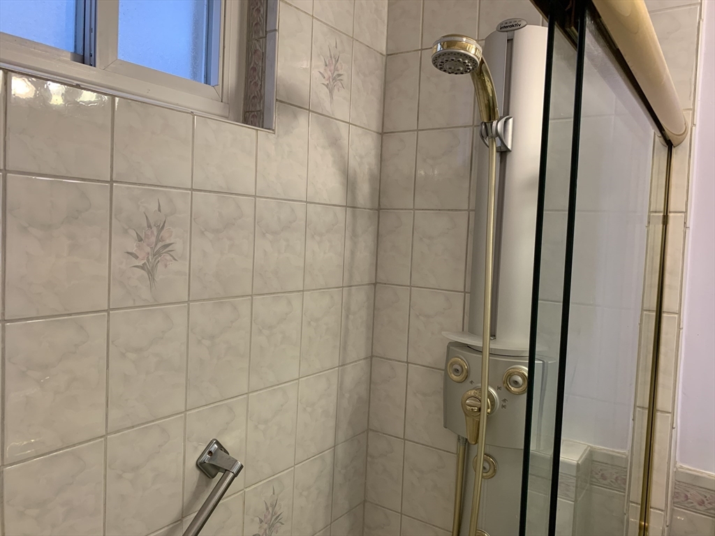 2 bed, 1 bath apartment for rent at 686 East 7th St Unit 1, South Boston — photo 17 of 20