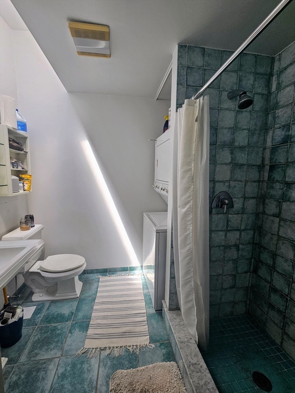 3 bed, 2 bath apartment for rent at 686 Washington St Unit 2, Brookline — photo 17 of 18