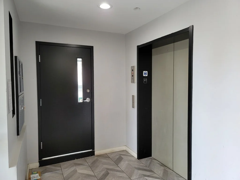 4 bed, 2 bath apartment for rent at 687 E 2nd St Unit 4, South Boston — photo 3 of 22