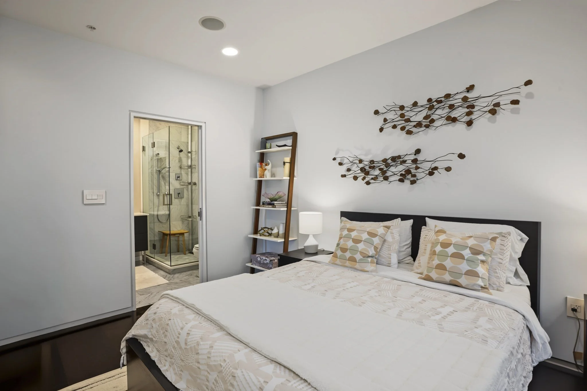 2 bed, 2 bath apartment for rent at 687 E 2nd St Unit 6, South Boston — photo 13 of 26