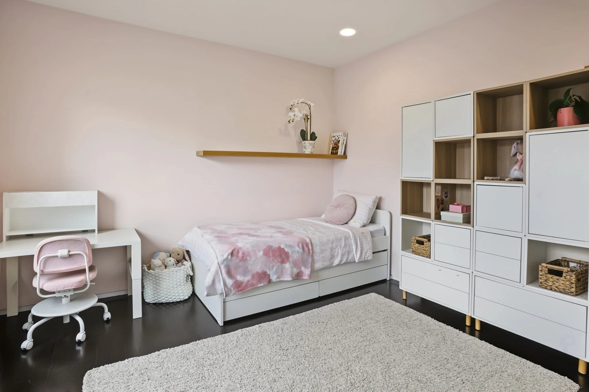 2 bed, 2 bath apartment for rent at 687 E 2nd St Unit 6, South Boston — photo 22 of 26