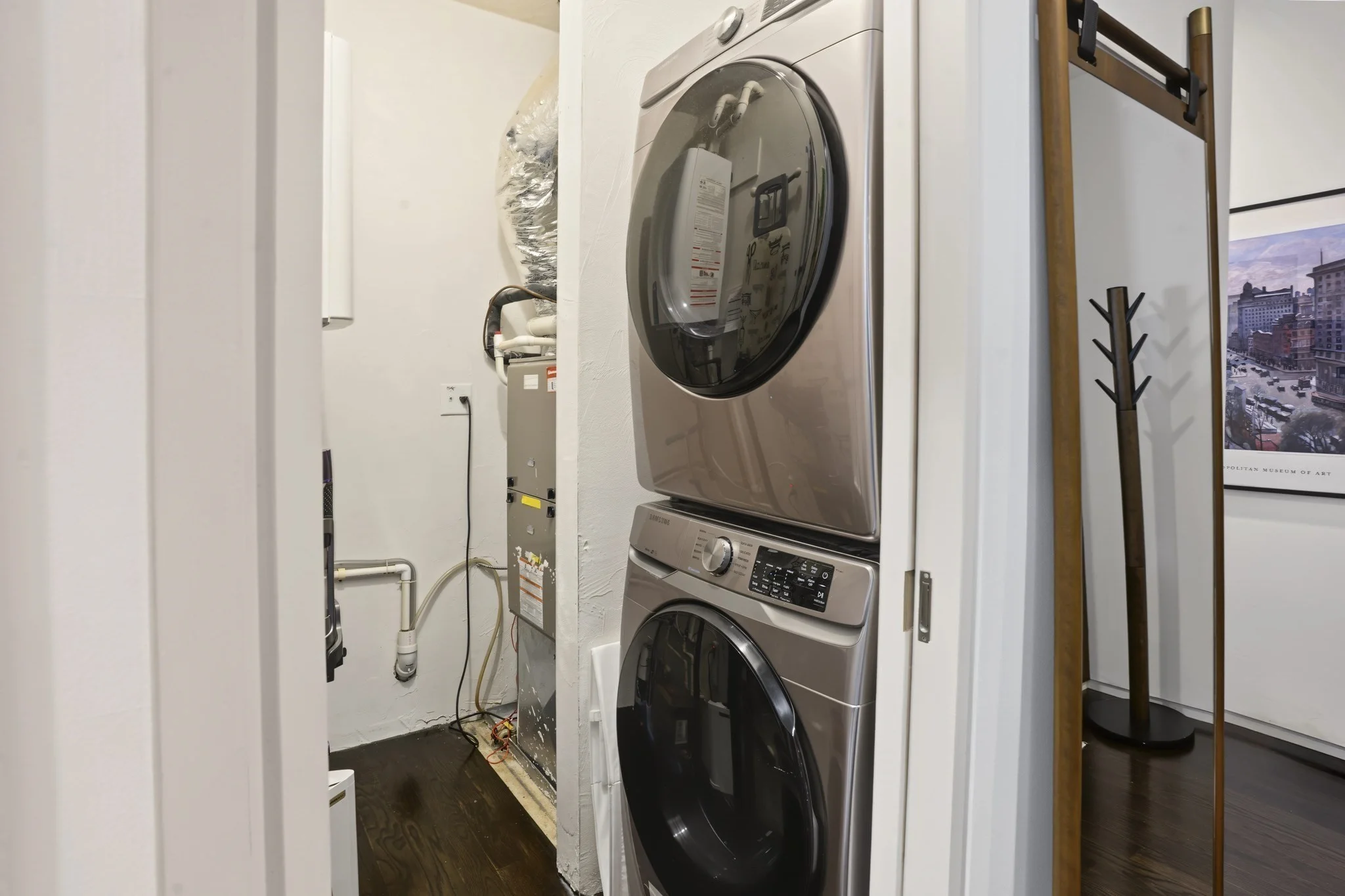 2 bed, 2 bath apartment for rent at 687 E 2nd St Unit 6, South Boston — photo 21 of 26
