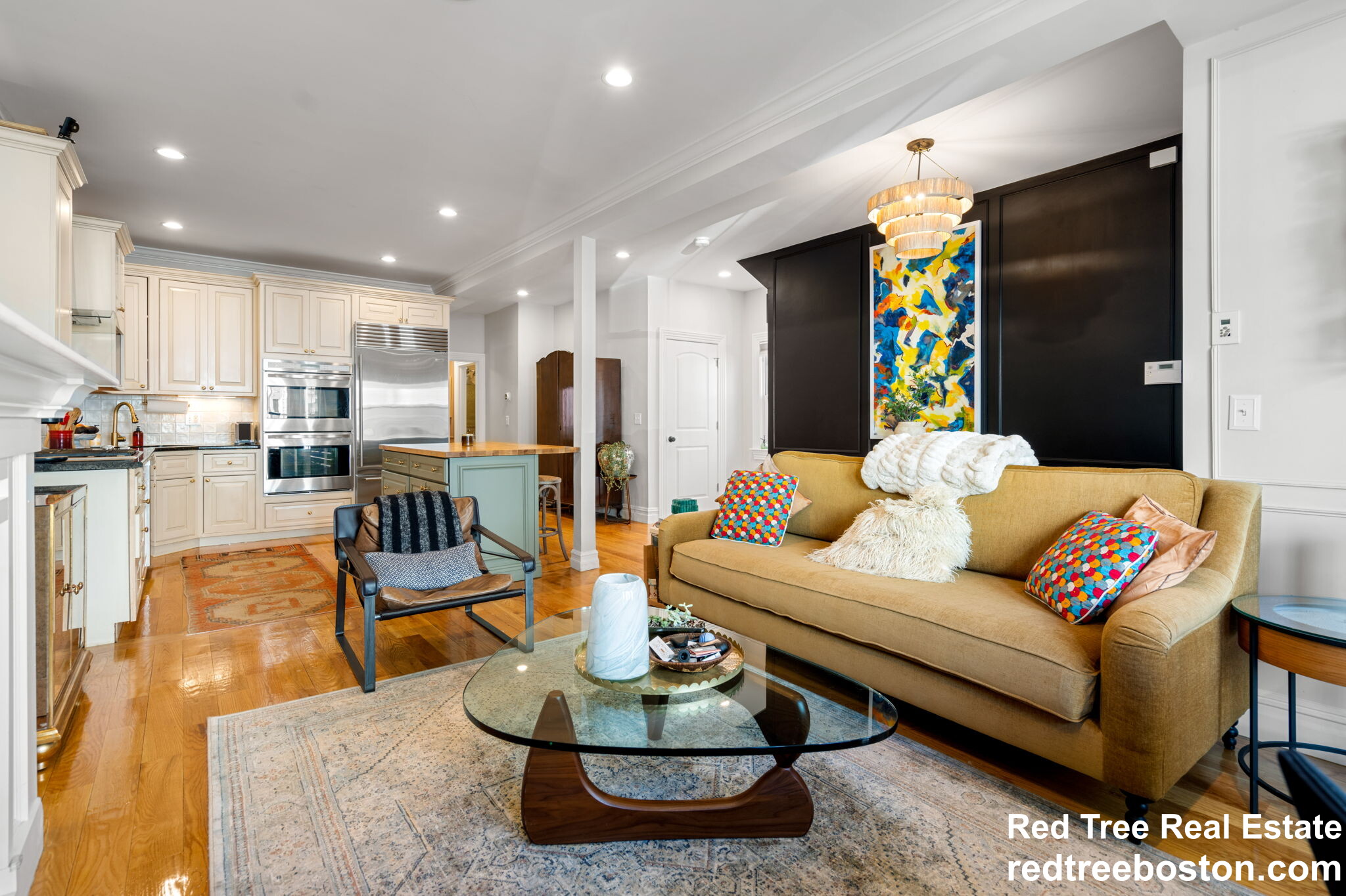 3 bed, 2.5 bath apartment for rent at 687 East 6th St, South Boston — photo 5 of 39