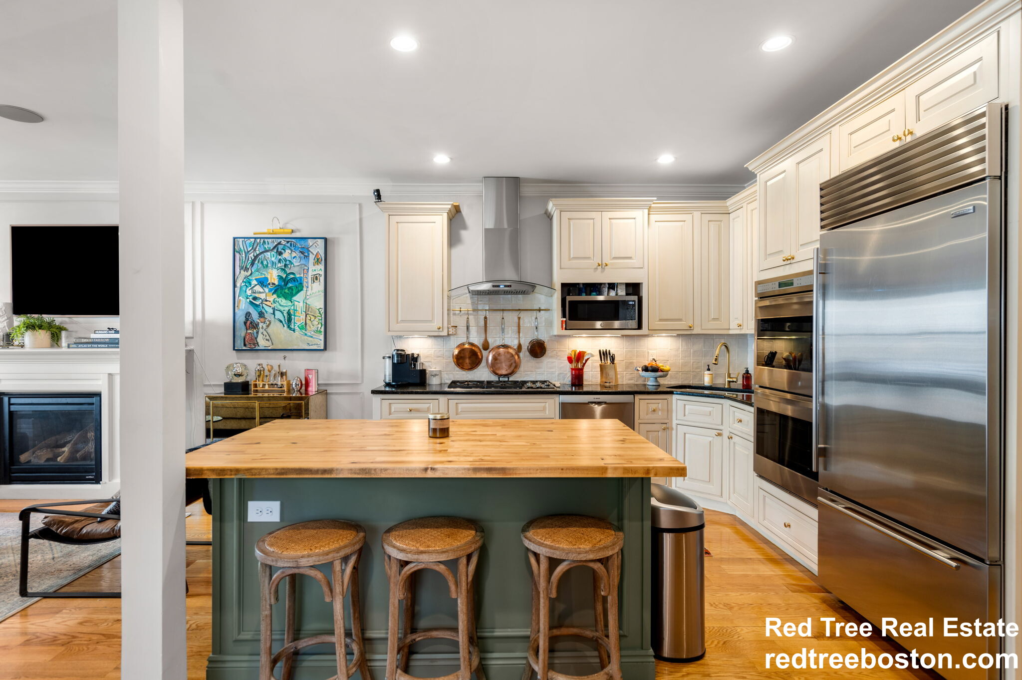 3 bed, 2.5 bath apartment for rent at 687 East 6th St, South Boston — photo 8 of 39
