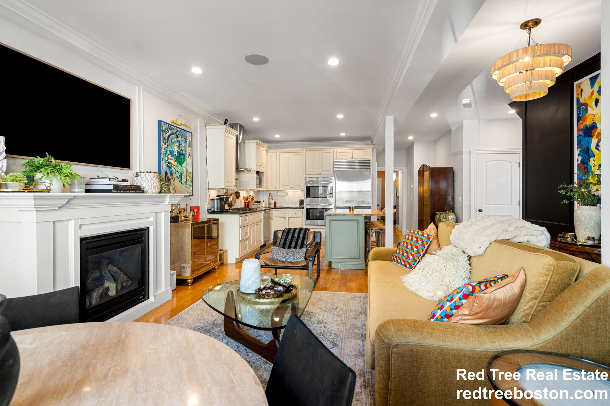 3 bed, 2.5 bath apartment for rent at 687 East 6th St, South Boston — photo 10 of 39