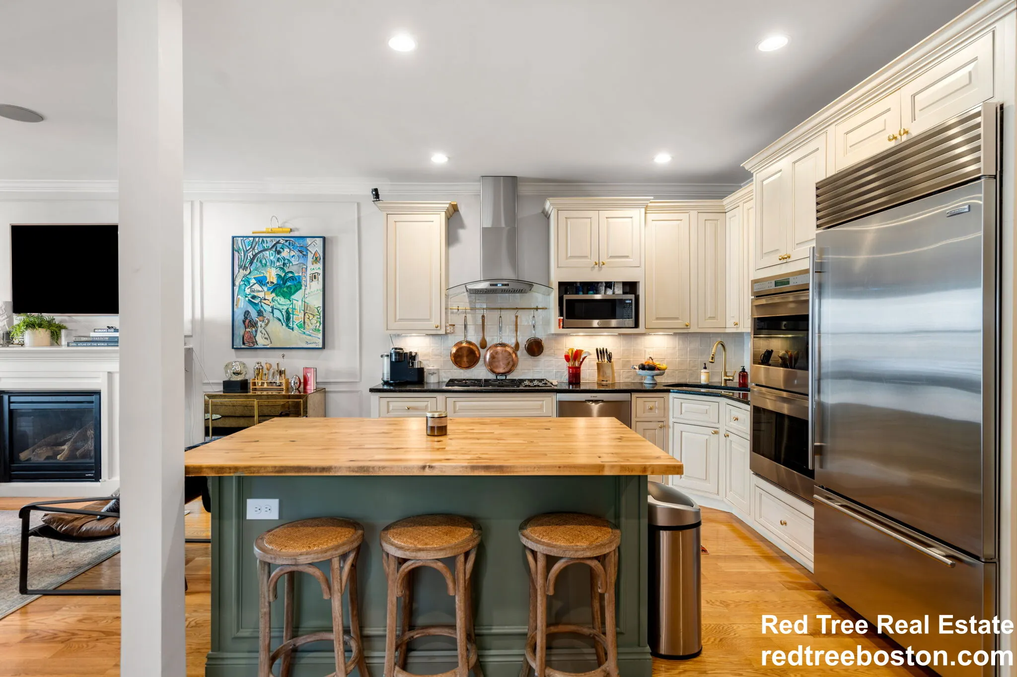 3 bed, 2.5 bath apartment for rent at 687 East 6th St Unit 1, South Boston — photo 8 of 39