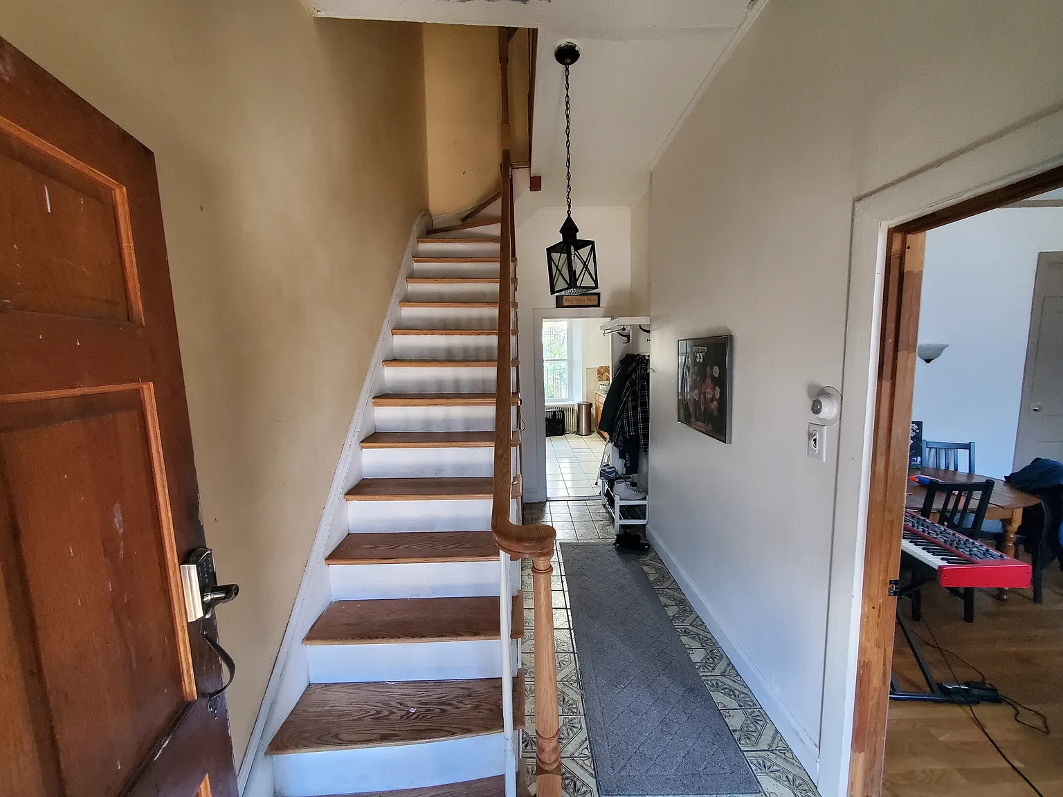 4 bed, 2 bath apartment for rent at 688 Parker St Unit 2, Mission Hill — photo 5 of 12
