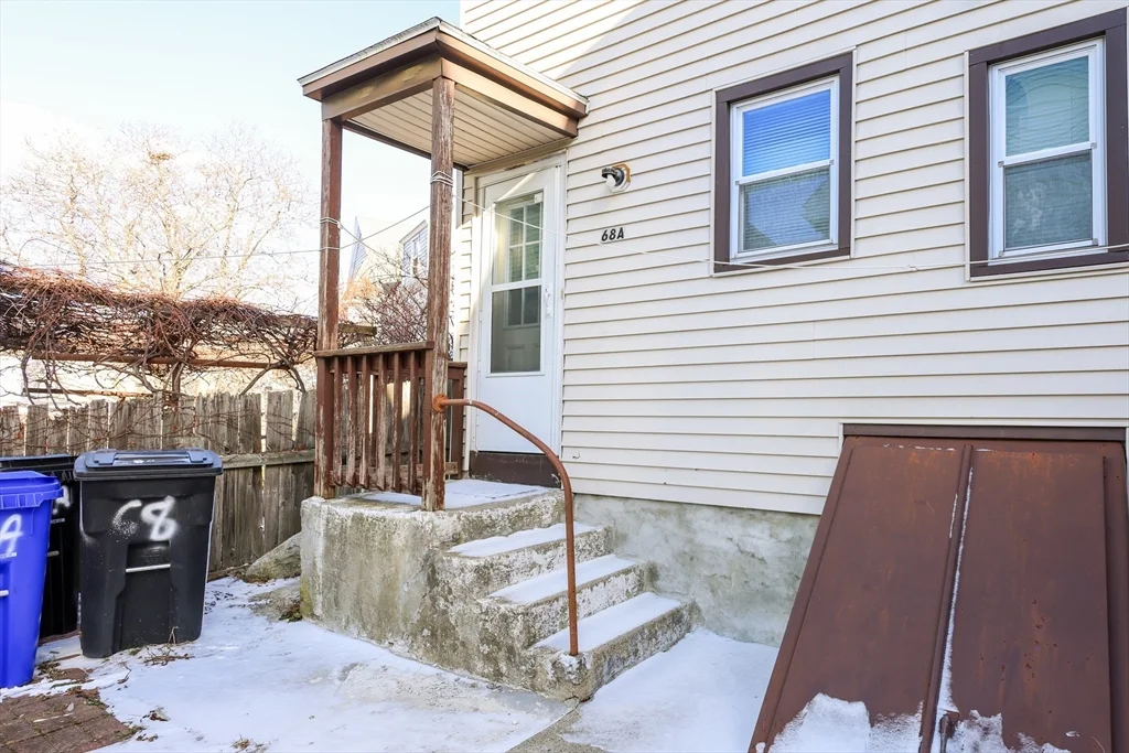 2 bed, 1 bath apartment for rent at 68A Newhall St Unit A, Malden — photo 31 of 33