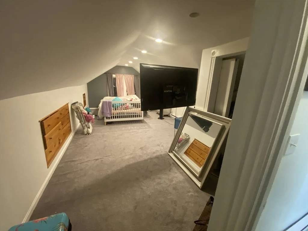 4 bed, 2 bath apartment for rent at 69-71 Baker St Unit 2, West Roxbury — photo 25 of 30