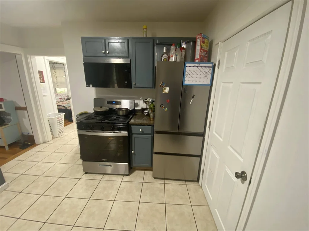 4 bed, 2 bath apartment for rent at 69-71 Baker St Unit 2, West Roxbury — photo 7 of 30