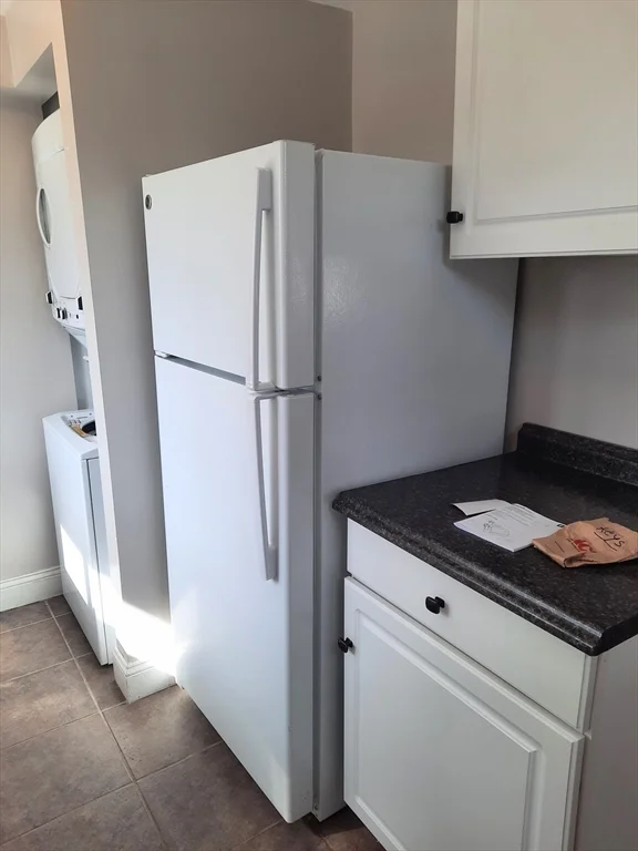 2 bed, 1 bath apartment for rent at 69 Arleita Unit 69, Marshfield — photo 5 of 7