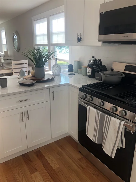 2 bed, 1 bath apartment for rent at 69 Avalon Ave Unit 69, Quincy — photo 4 of 9