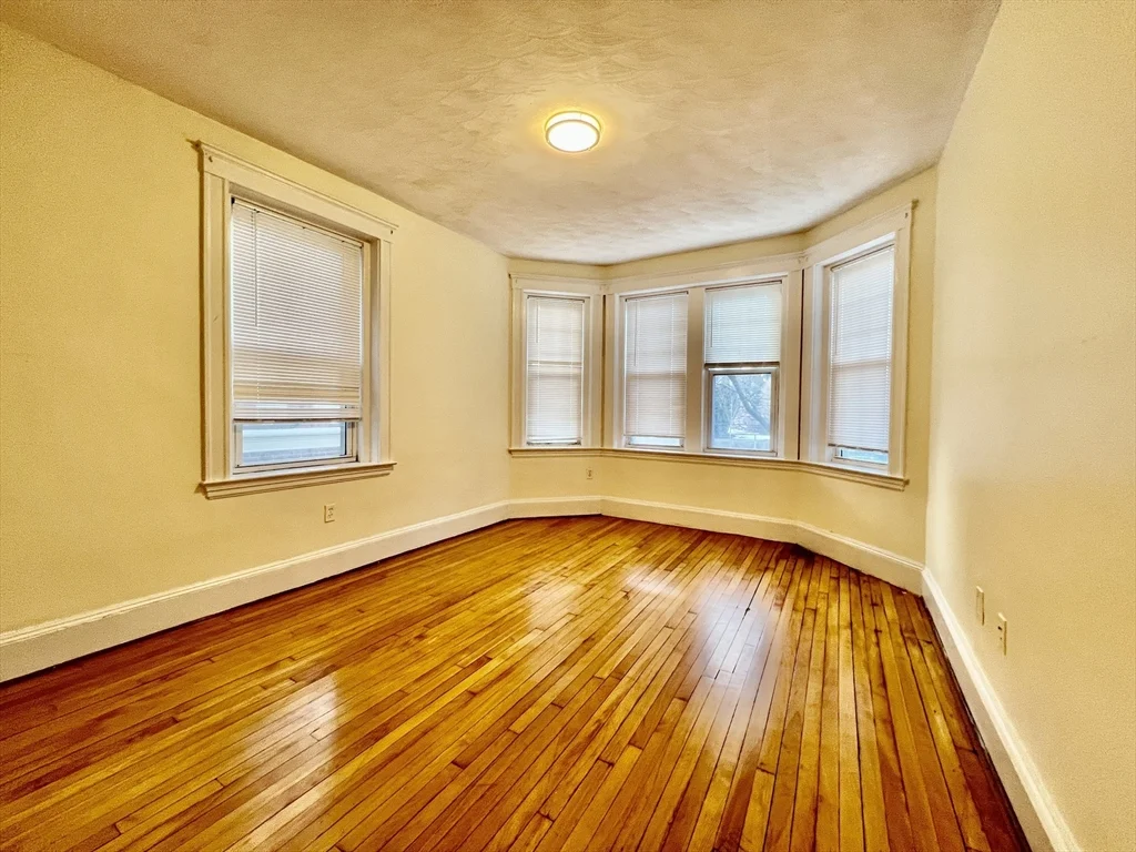 4 bed, 3 bath apartment for rent at 69 Babcock St Unit 1, Coolidge Corner — photo 9 of 13