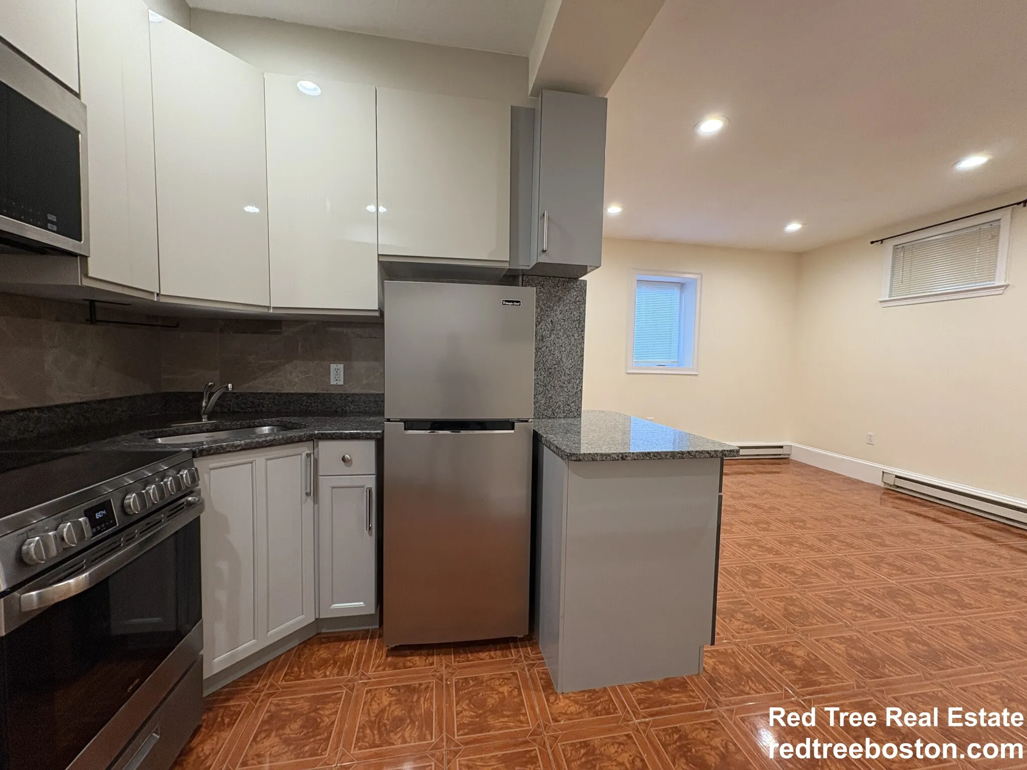 1 bed, 1 bath apartment for rent at 69 Babcock St Unit 7, North Brookline — photo 4 of 20