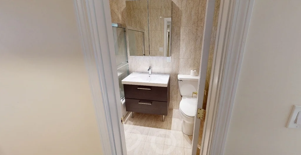 Studio bed, 1 bath apartment for rent at 69 Babcock St Unit 8, Coolidge Corner — photo 5 of 6