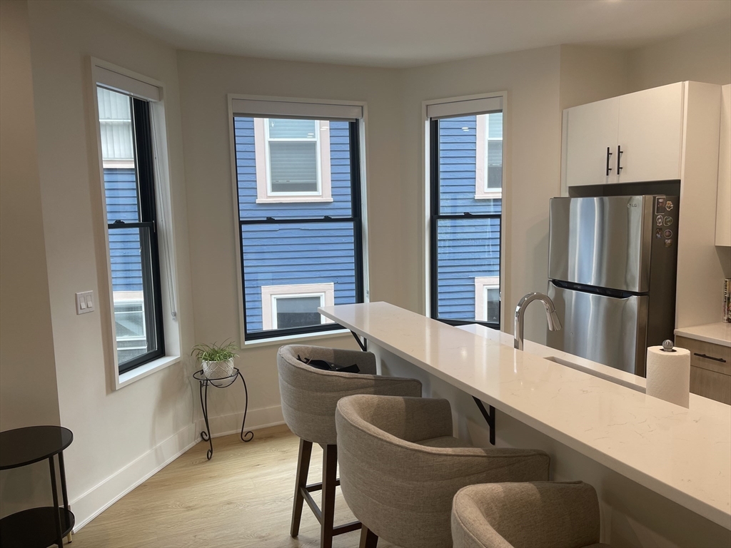 1 bed, 1 bath apartment for rent at 69 Bailey St Unit 201, Dorchester — photo 4 of 14