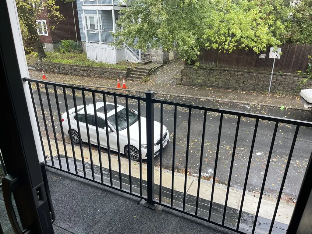 1 bed, 1 bath apartment for rent at 69 Bailey St Unit 202, Dorchester — photo 6 of 14