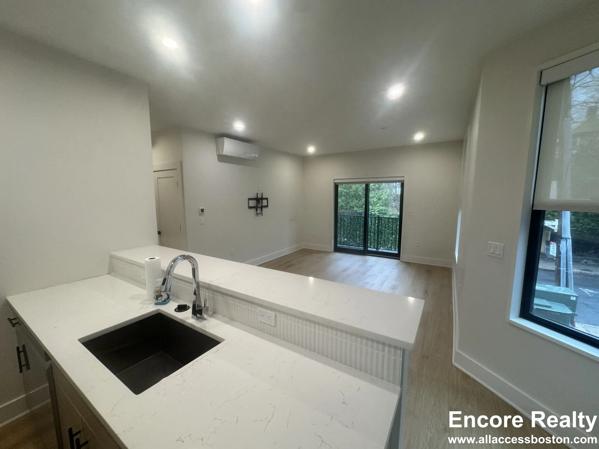 1 bed, 1 bath apartment for rent at 69 Bailey St Unit 204, Dorchester — photo 5 of 7