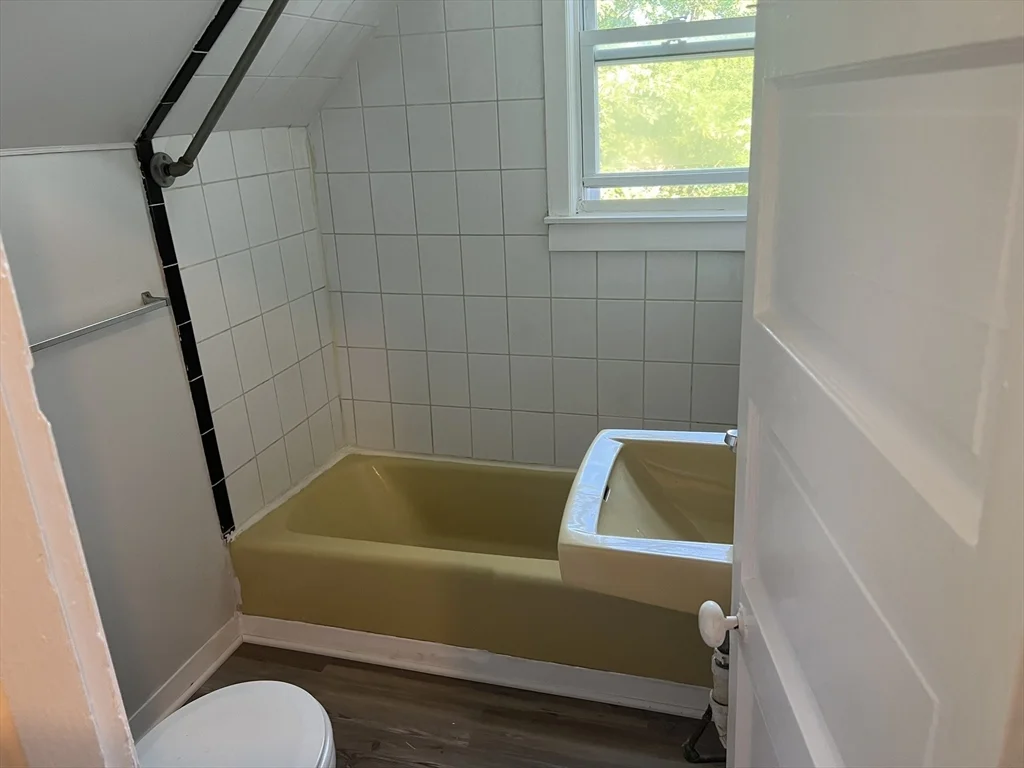 1 bed, 1 bath apartment for rent at 69 Beacon Park Unit 2, Brockton — photo 5 of 9