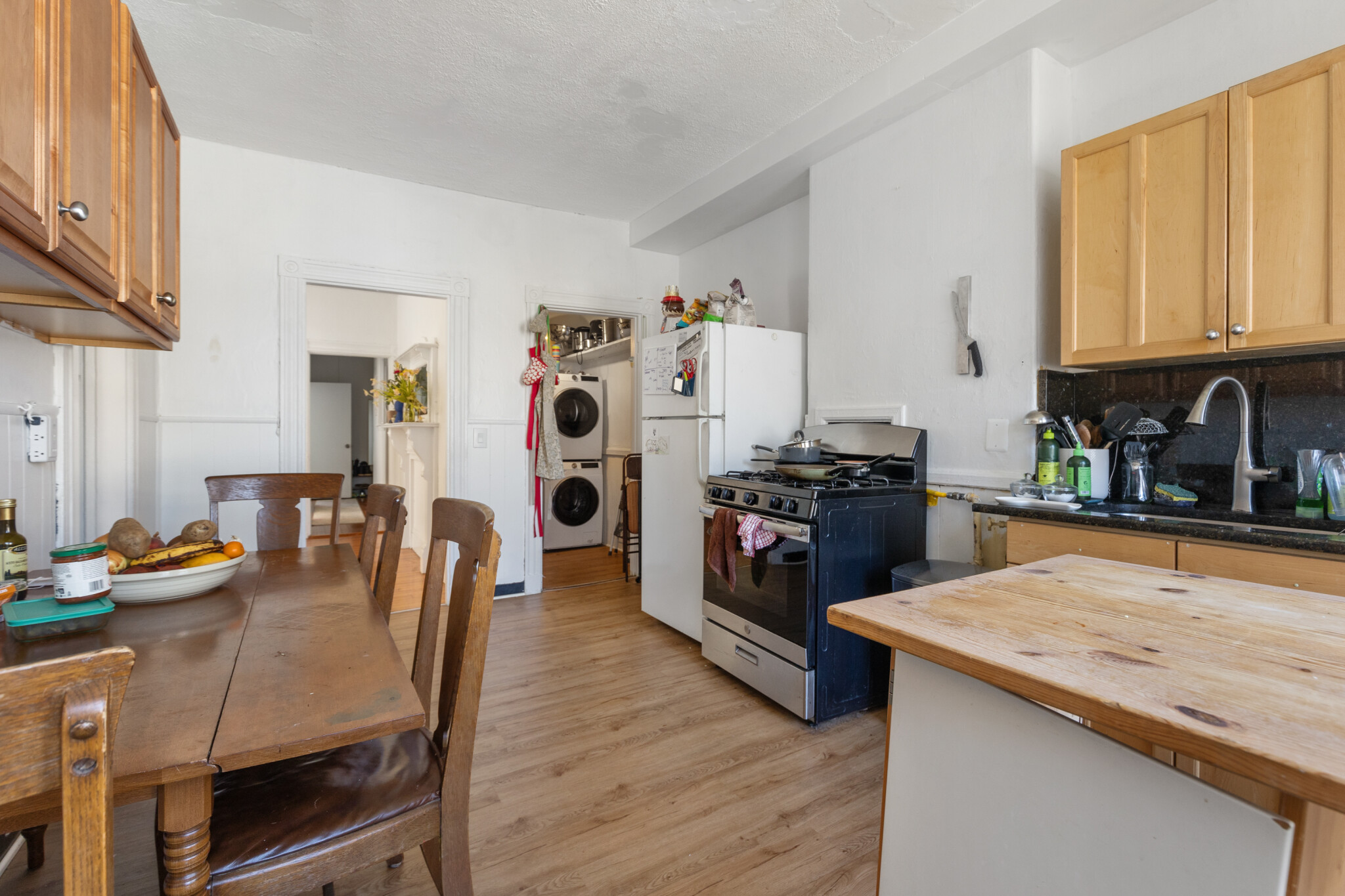 3 bed, 1 bath apartment for rent at 69 Beacon St Unit 2A2A, Ward Two — photo 8 of 10