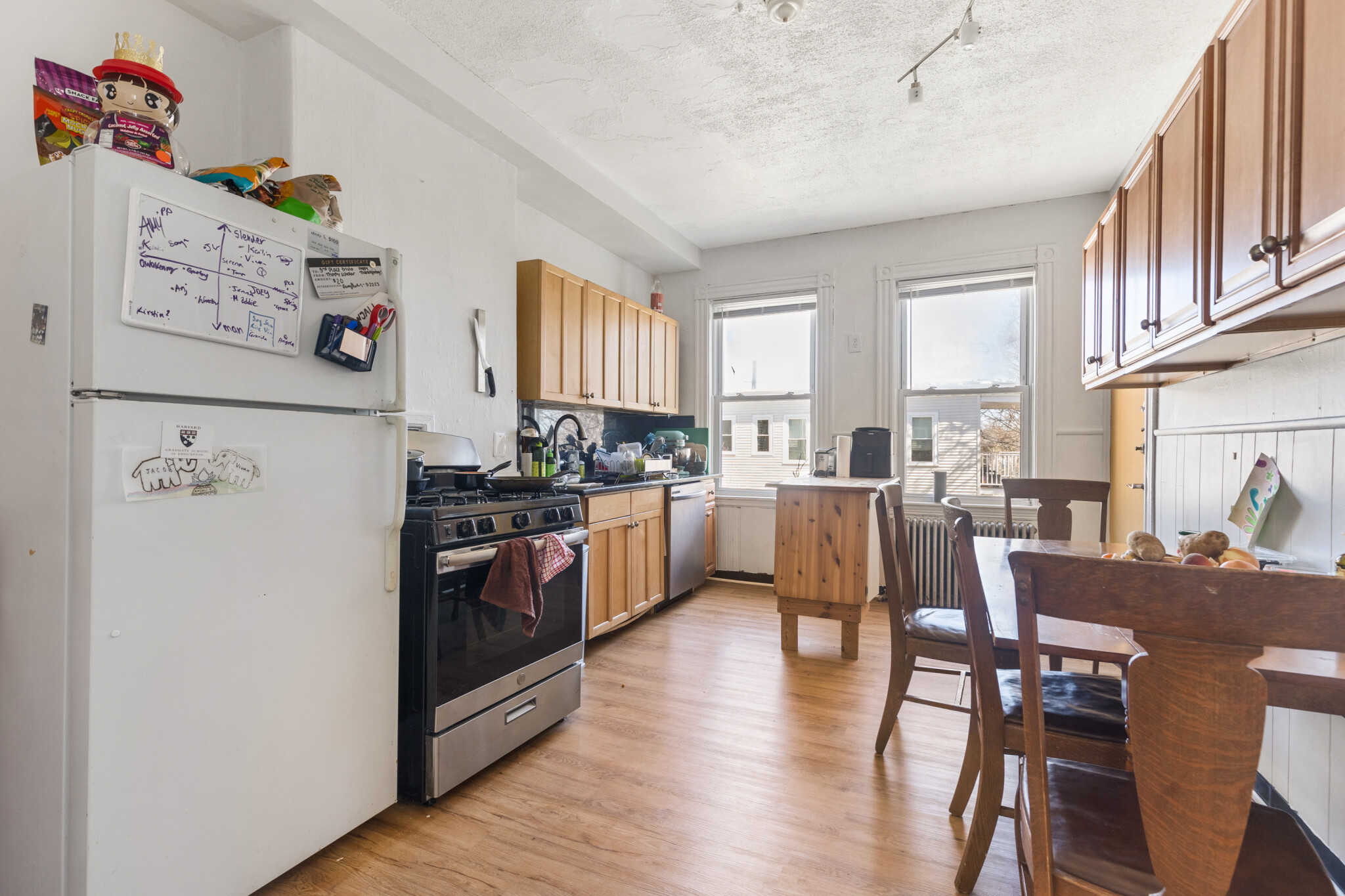 3 bed, 1 bath apartment for rent at 69 Beacon St Unit 2A2A, Ward Two — photo 7 of 10