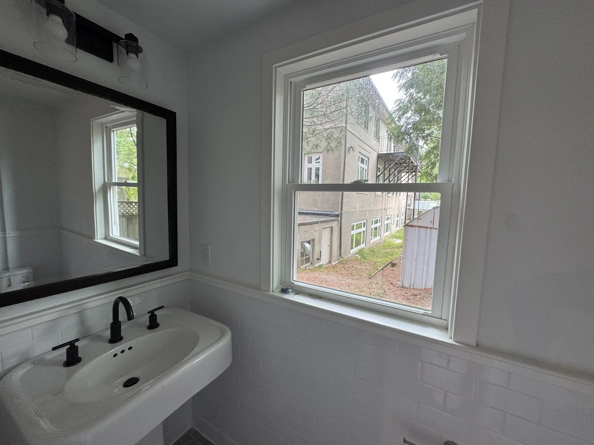 2 bed, 1 bath apartment for rent at 69 Bowen Unit 2, Newton Centre — photo 6 of 12