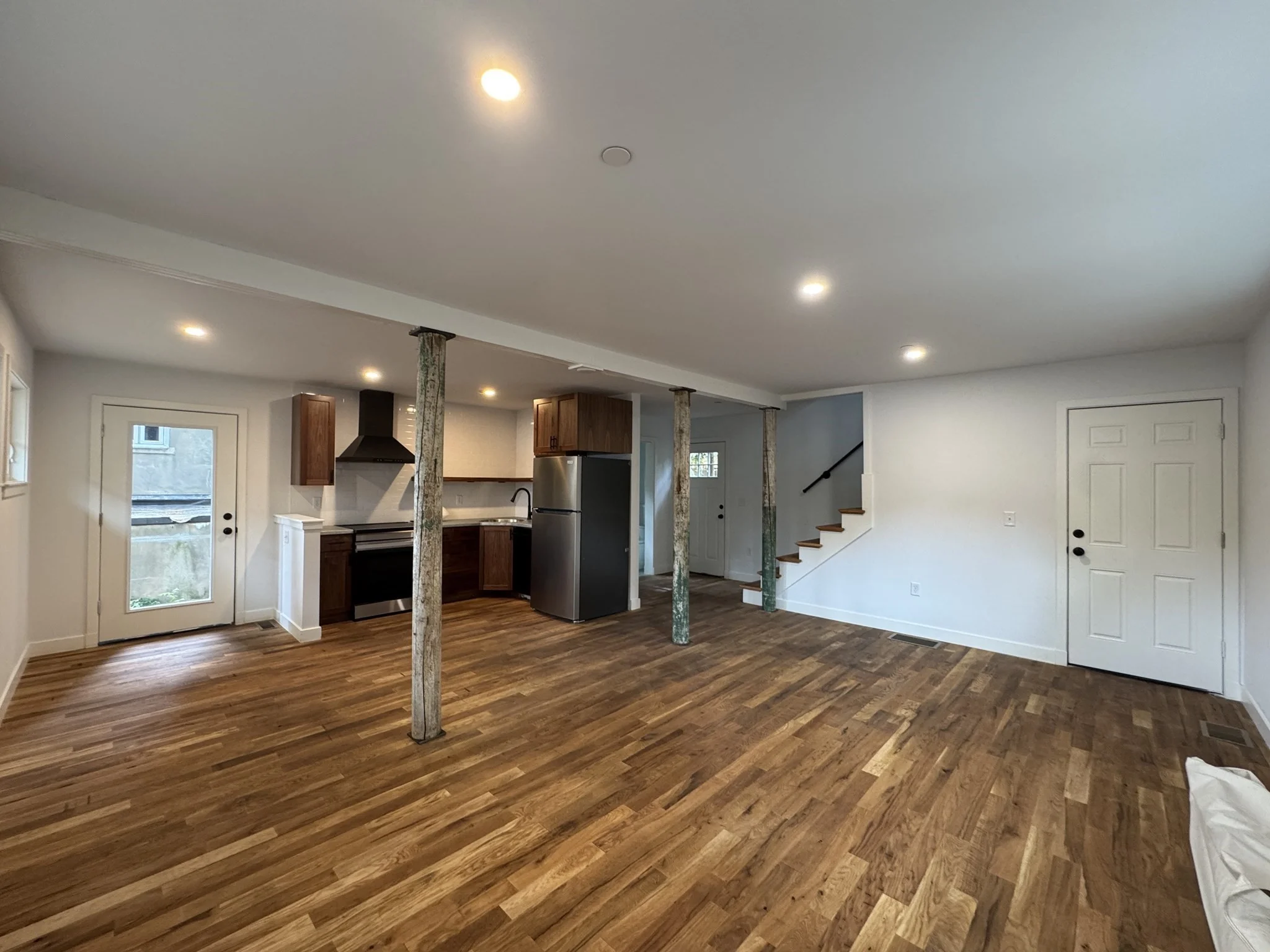 2 bed, 1 bath apartment for rent at 69 Bowen Unit 2, Newton Centre — photo 2 of 12