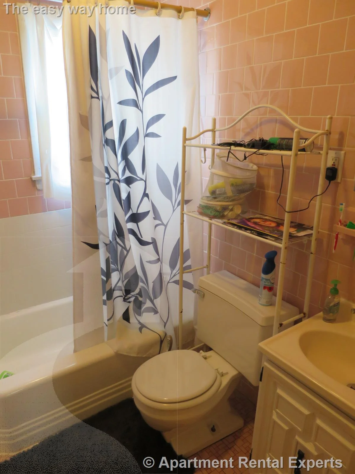 3 bed, 1 bath apartment for rent at 69 Cedar St Unit 2, Porter Square — photo 4 of 9