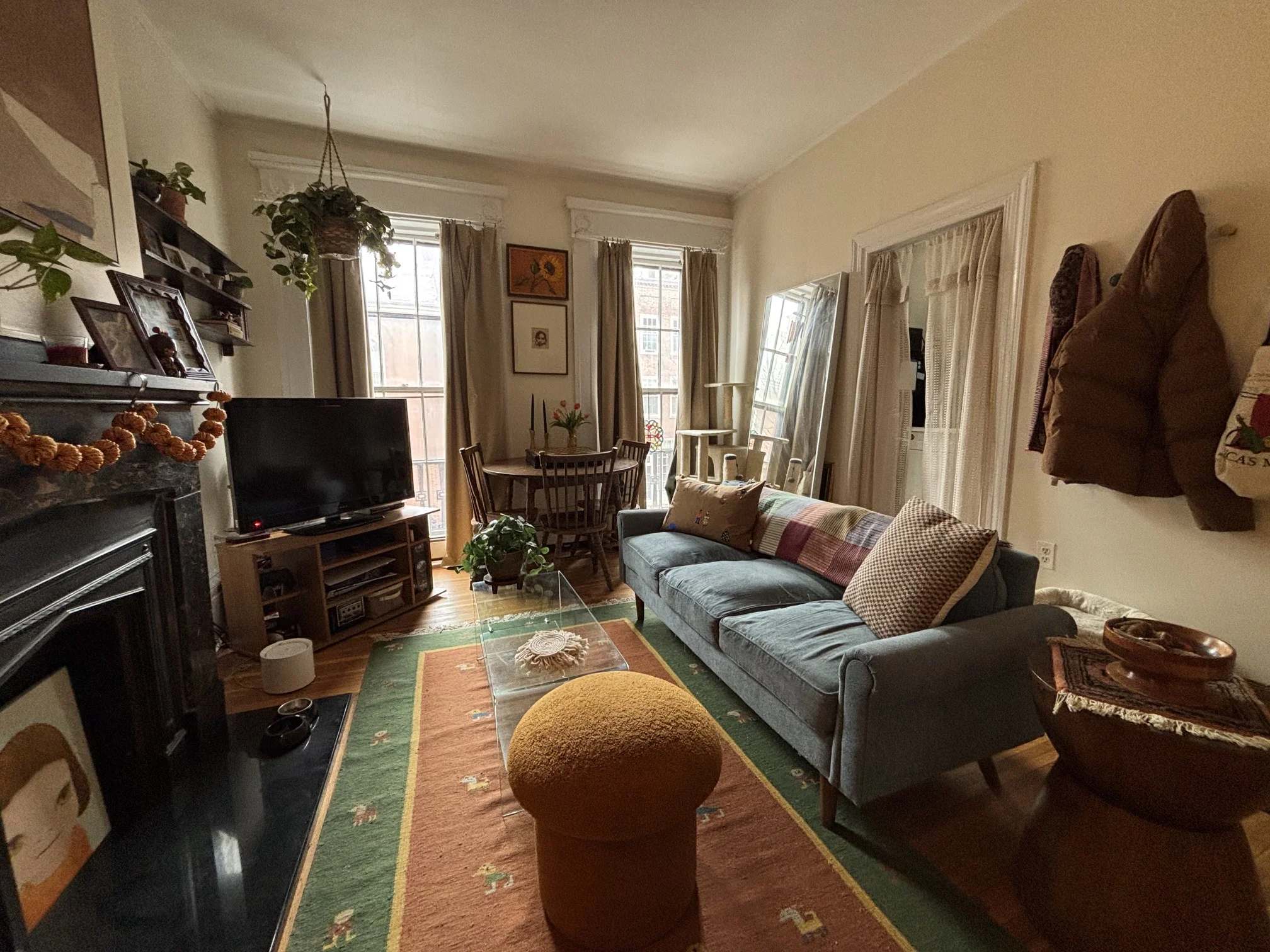 1 bed, 1 bath apartment for rent at 69 Charles St Unit 1, Beacon Hill — photo 2 of 14