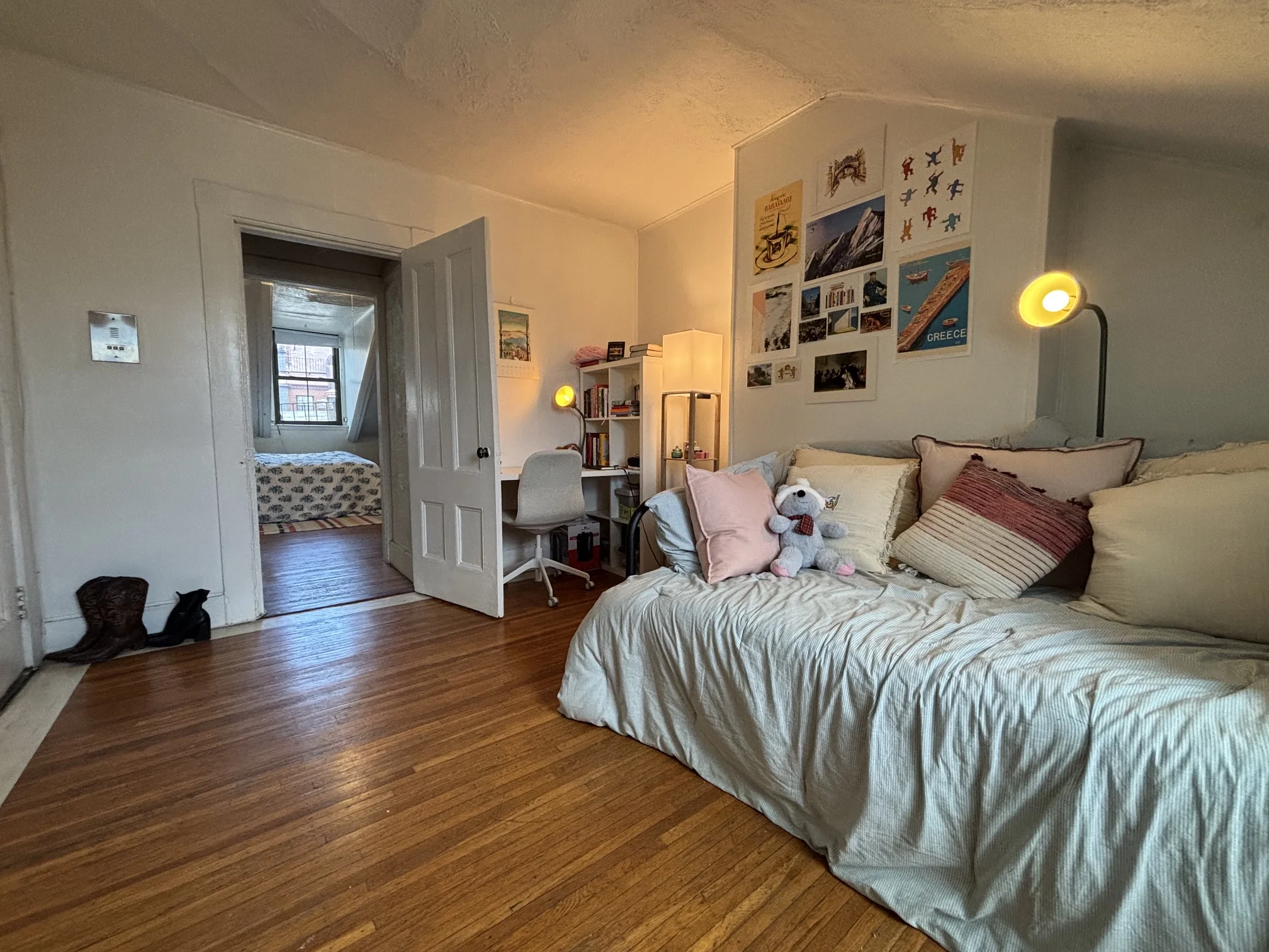 1 bed, 1 bath apartment for rent at 69 Charles St Unit 3, Beacon Hill — photo 2 of 16