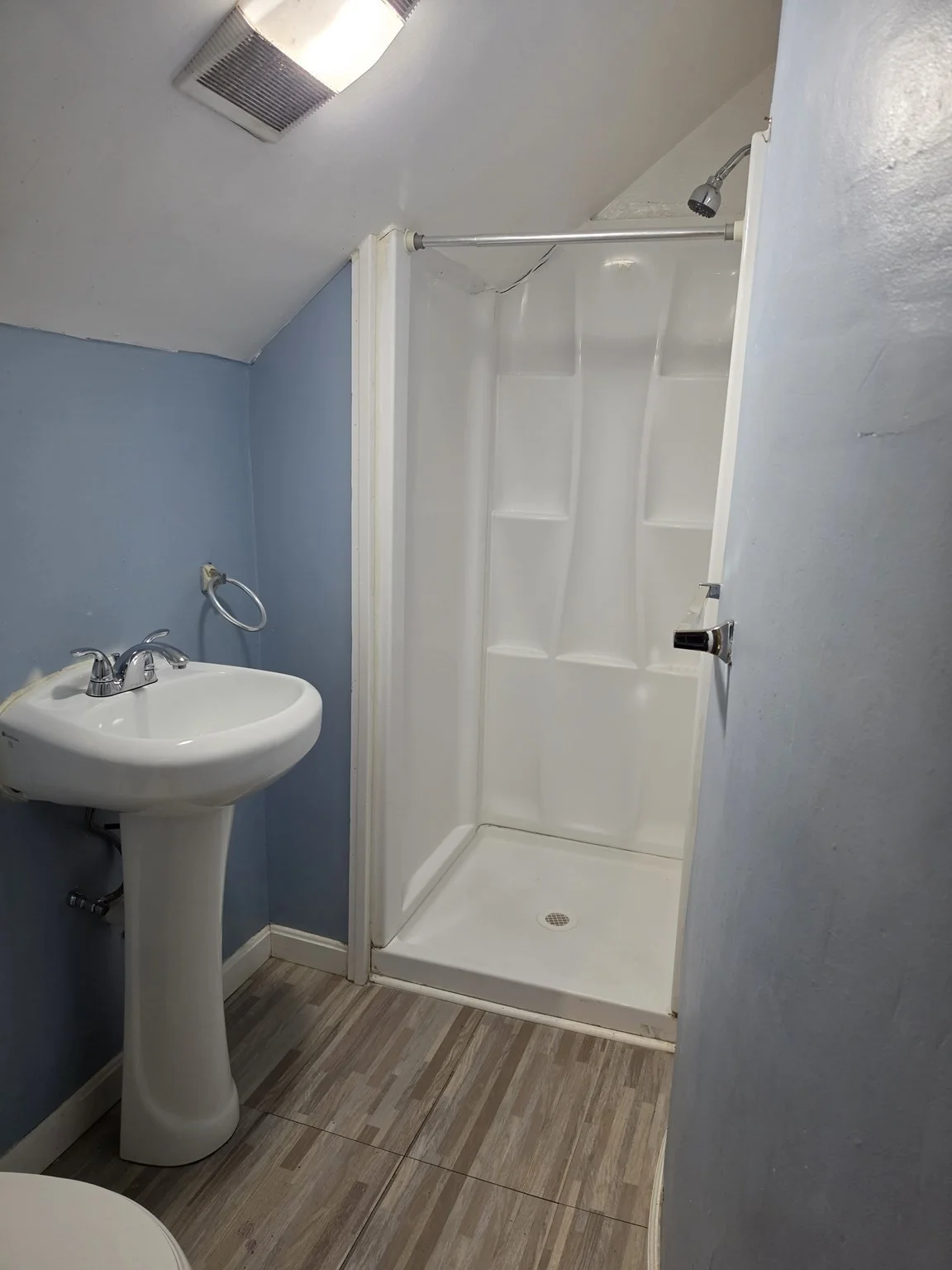 2 bed, 2 bath apartment for rent at 69 Chatham St Unit 0, Lynn — photo 6 of 11