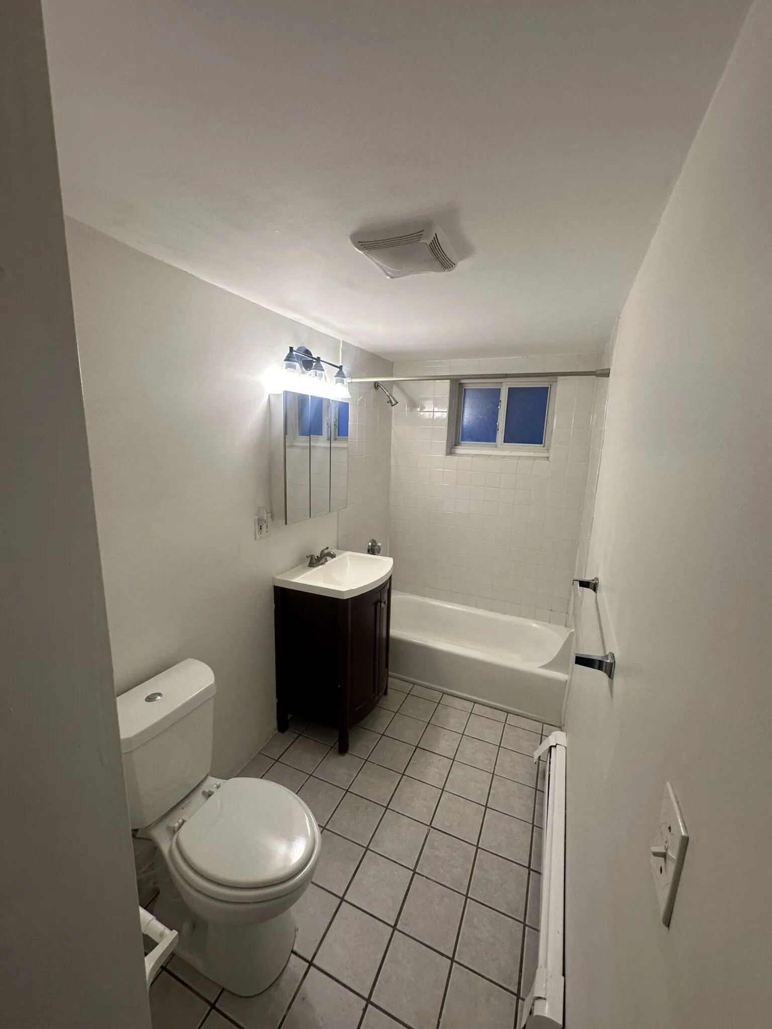 2 bed, 1 bath apartment for rent at 69 Chiswick Rd Unit 1, Brighton — photo 1 of 13