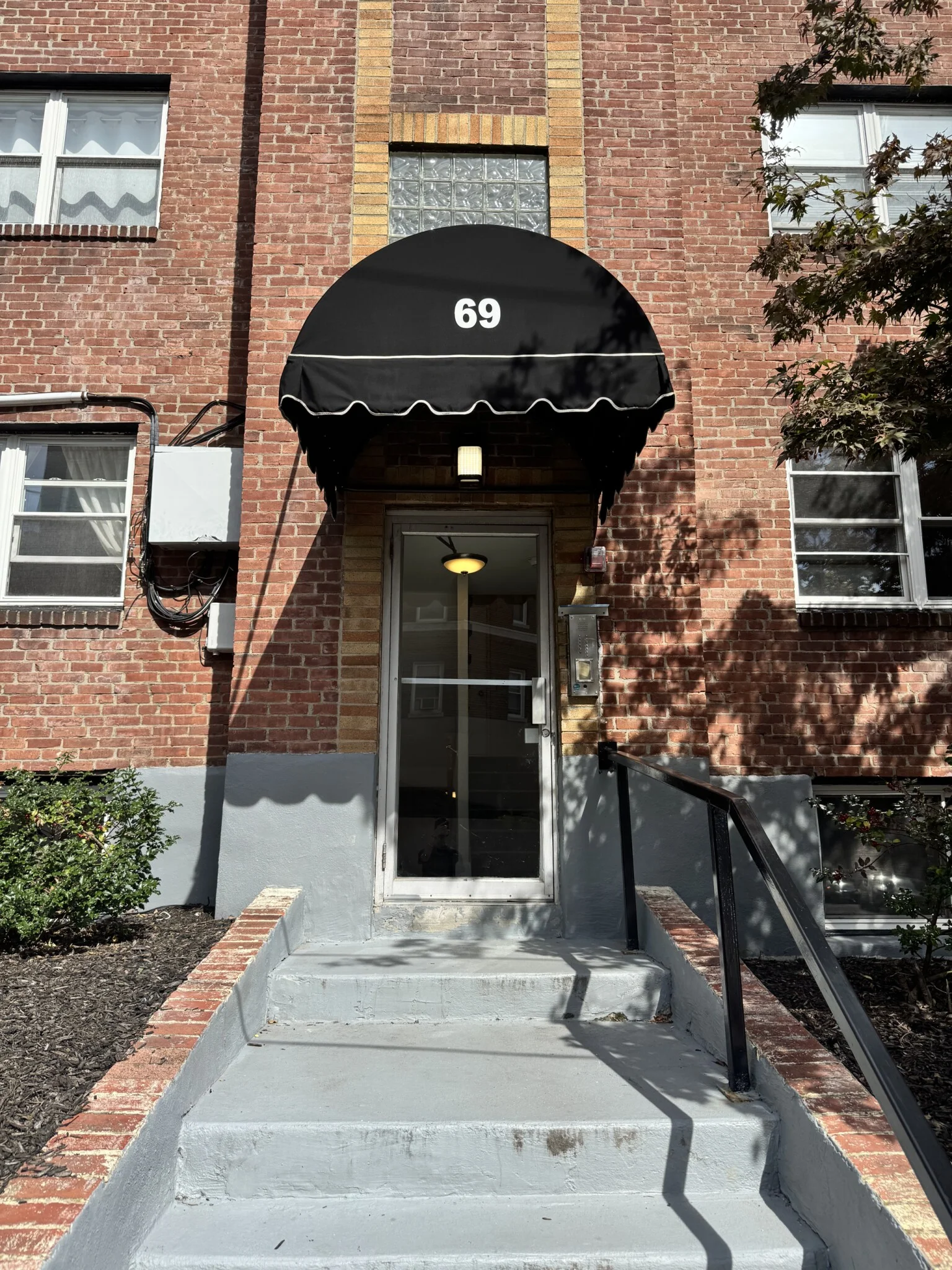2 bed, 1 bath apartment for rent at 69 Chiswick Rd Unit 1, Brighton — photo 13 of 17