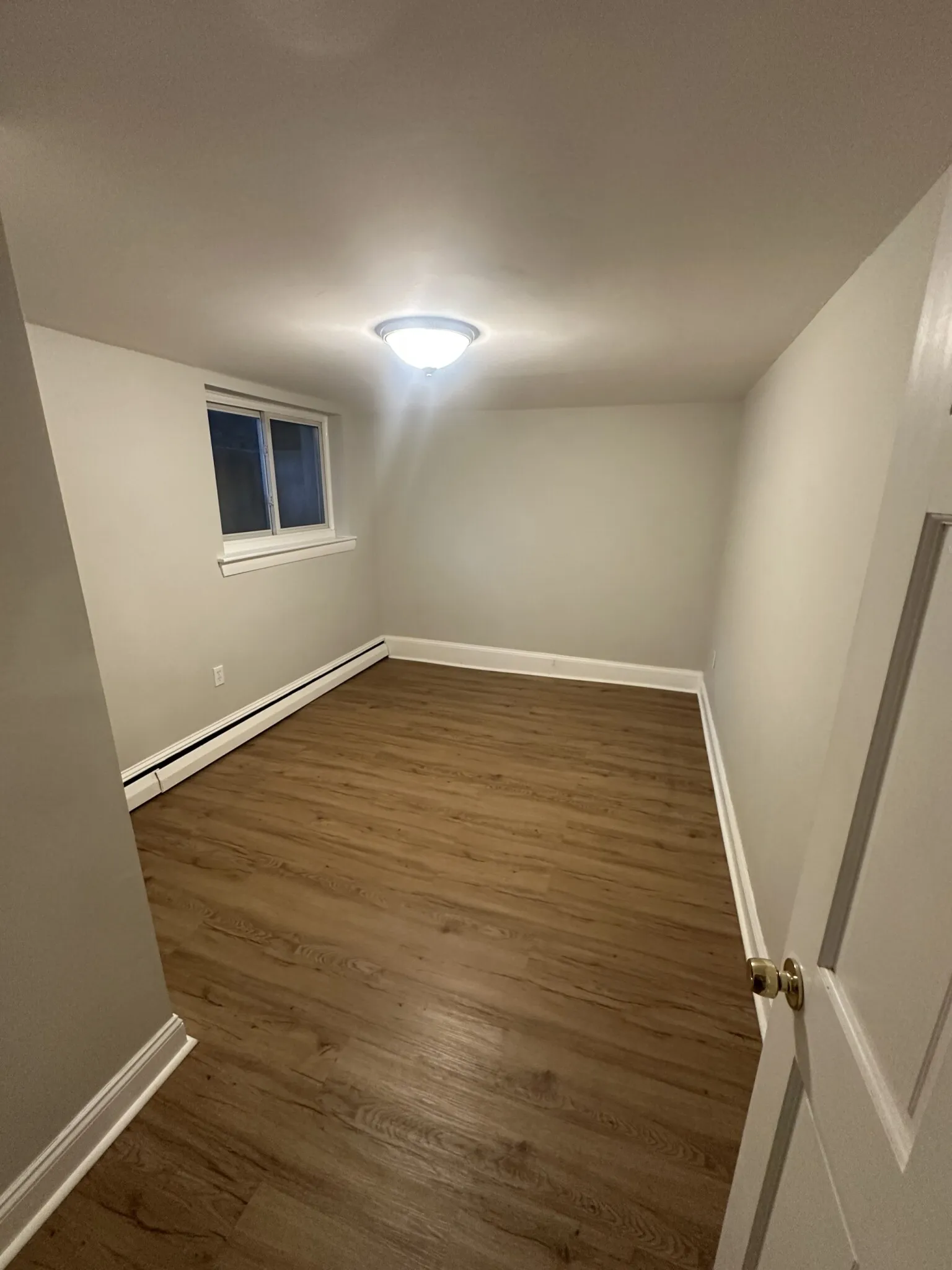 3 bed, 1 bath apartment for rent at 69 Chiswick Rd Unit 2, Brighton — photo 11 of 33