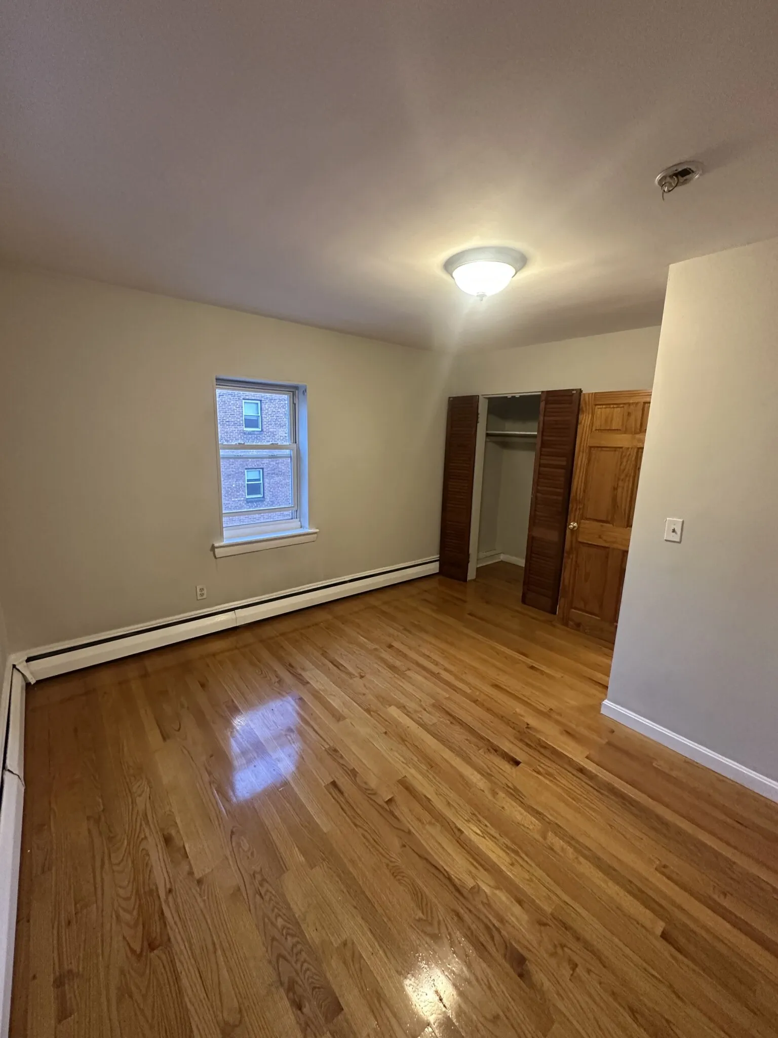 2 bed, 1 bath apartment for rent at 69 Chiswick Rd Unit 3, Brighton — photo 8 of 26