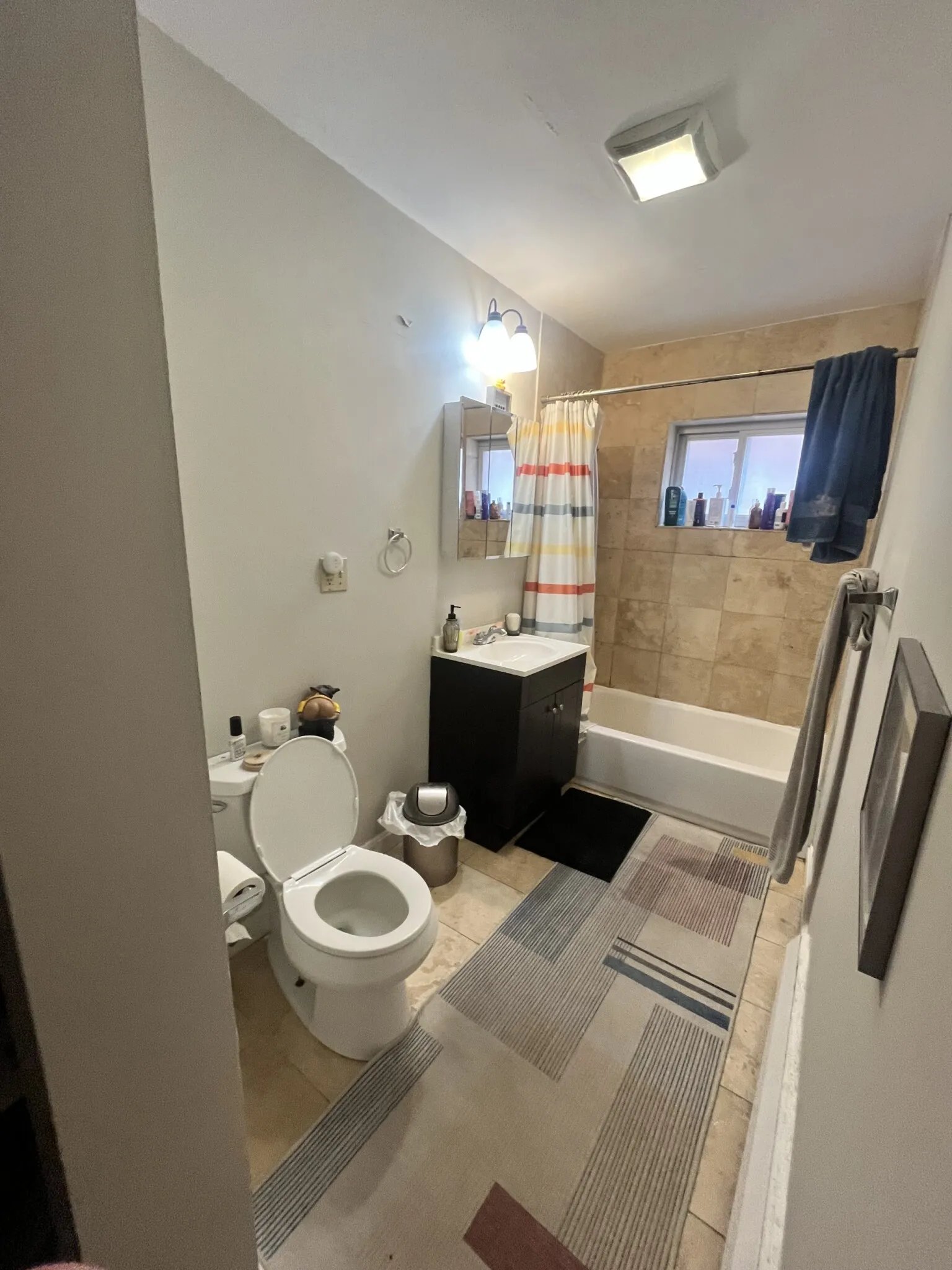 2 bed, 1 bath apartment for rent at 69 Chiswick Rd Unit 3, Brighton — photo 13 of 26